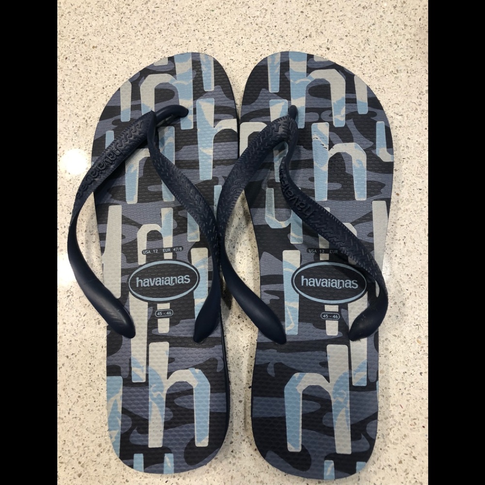 Men’s Havaianas. Size 12